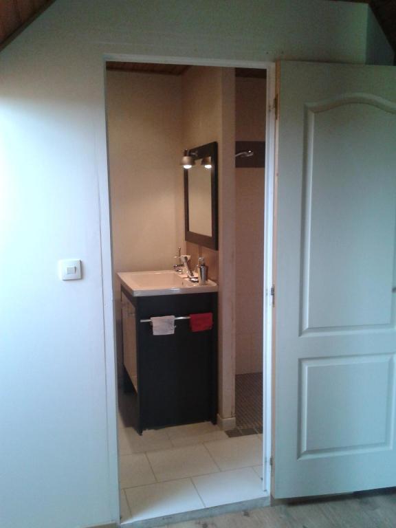 Chambres D 'Hotes "Au Vieux Pressoir" Belley Szoba fotó
